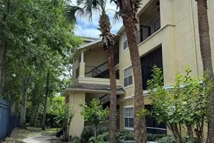 2674 Robert Trent Jones Dr, Orlando, FL 32835 - Photo 15