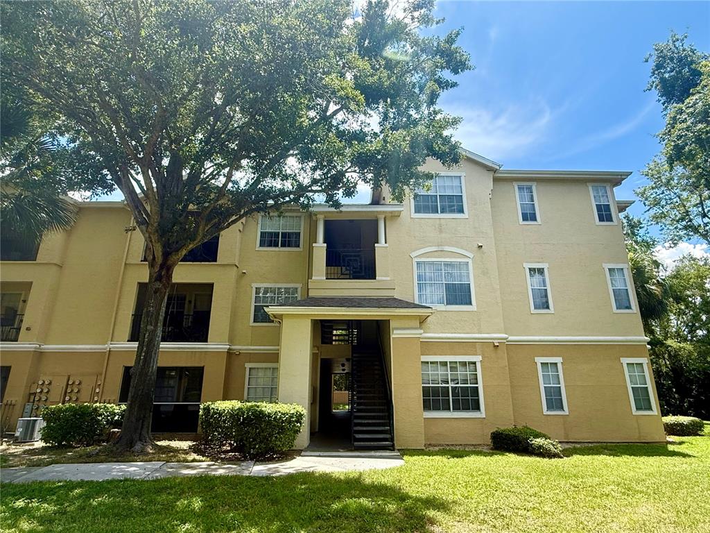 2674 Robert Trent Jones Dr #337 - 2674 Robert Trent Jones Dr #337, Orlando, FL 32835 Luxury Property | Jose Angel Pina