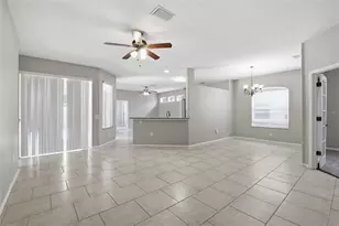 12521 Tall Pines Way, Bradenton, FL 34202 - Photo 9