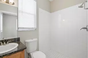 12521 Tall Pines Way, Bradenton, FL 34202 - Photo 35