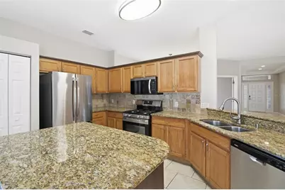 12521 Tall Pines Way, Bradenton, FL 34202 - Photo 17