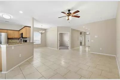 12521 Tall Pines Way, Bradenton, FL 34202 - Photo 11