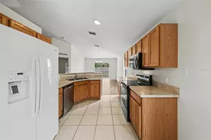 332 McKay Blvd, Sanford, FL 32771 - Photo 5