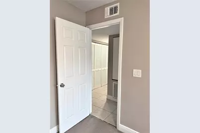 5057 Vineland Road #5057, Orlando, FL 32811 - Photo 27