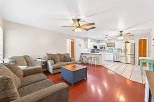 2385 Lake Pickett Rd, Orlando, FL 32826 - Photo 3