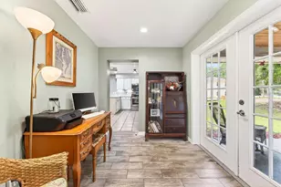 2385 Lake Pickett Rd, Orlando, FL 32826 - Photo 9