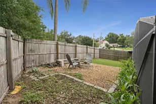 1510 Overlook Dr, Mount Dora, FL 32757 - Photo 23