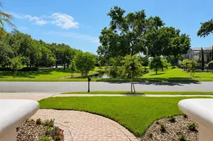8814 Phillips Bay Dr, Orlando, FL 32836 - Photo 3
