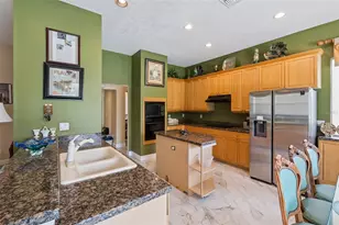 8814 Phillips Bay Dr, Orlando, FL 32836 - Photo 17