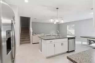 4918 Wild Senna Blvd, Tampa, FL 33619 - Photo 15