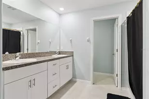 4918 Wild Senna Blvd, Tampa, FL 33619 - Photo 37