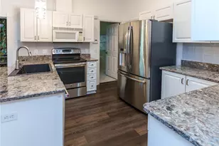 9234 Santa Monica Way, New Port Richey, FL 34655 - Photo 21