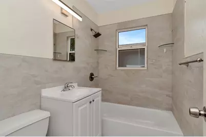 1419 55th Street S, Gulfport, FL 33707 - Photo 29