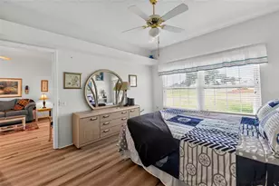 4706 Sand Trap Street Circle E, Bradenton, FL 34203 - Photo 5