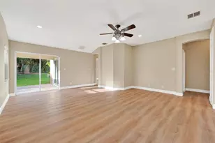 305 Ridgeway Blvd, Deland, FL 32724 - Photo 7