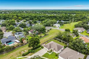 3365 Sterling Lake Cir, Oviedo, FL 32765 - Photo 11