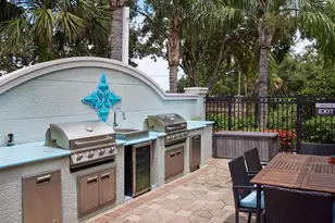 4 Maggie Ln, Sarasota, FL 34232 - Photo 11