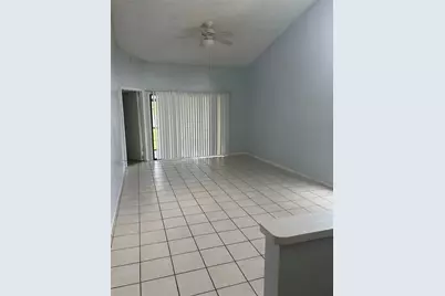 31 Lakepointe Circle, Kissimmee, FL 34743 - Photo 19