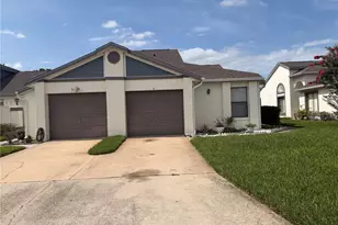 31 Lakepointe Cir, Kissimmee, FL 34743 - Photo 3