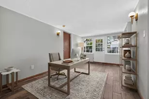 2121 Ivanhoe Rd, Orlando, FL 32804 - Photo 9