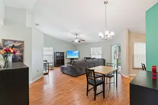 319 Sterling Lake Dr, Ocoee, FL 34761 - Photo 5
