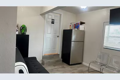 607 Fairvilla Road, Orlando, FL 32808 - Photo 7