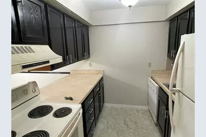 1000 Lake Of The Woods Boulevard #F106, Fern Park, FL 32730 - Photo 7