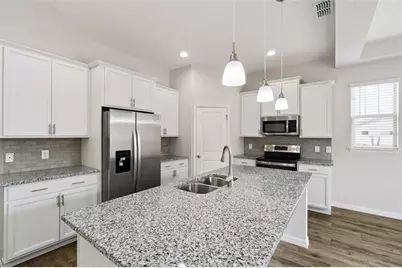 841 Underwood Avenue, Saint Cloud, FL 34771 - Photo 5