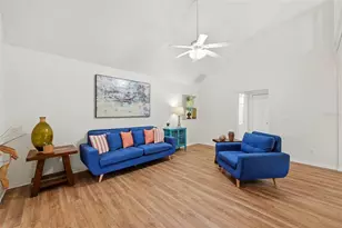 5351 Aurora Dr, Leesburg, FL 34748 - Photo 5