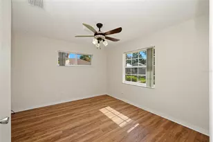 5351 Aurora Dr, Leesburg, FL 34748 - Photo 15