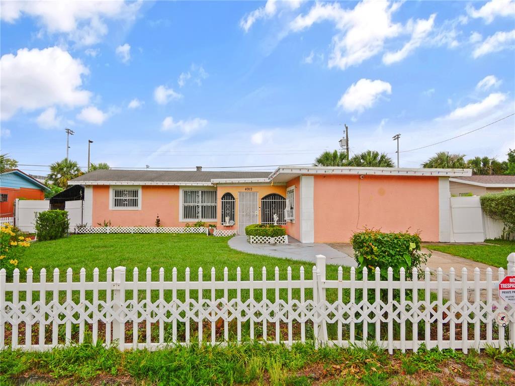 4912 Danny Boy Cir - 4912 Danny Boy Cir, Orlando, FL 32808 Luxury Property | Jose Angel Pina