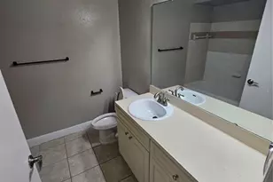 1908 Lake Atriums Cir, Orlando, FL 32839 - Photo 21