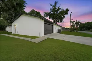 107 S High St, Lake Mary, FL 32746 - Photo 1