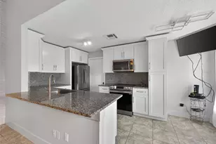 610 Jaguar Ct, Kissimmee, FL 34759 - Photo 9