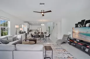 7417 Sparkling Ct, Reunion, FL 34747 - Photo 9