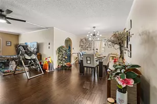 100 E Oak Terrace Dr, Leesburg, FL 34748 - Photo 15