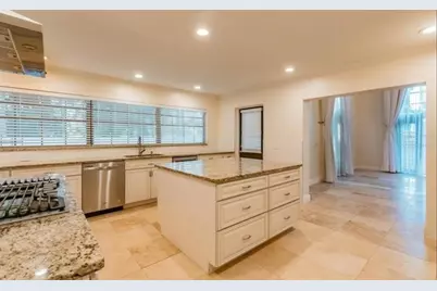 411 72nd Street S, Saint Petersburg, FL 33707 - Photo 29