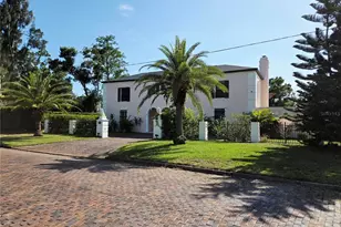 411 72nd St S, Saint Petersburg, FL 33707 - Photo 3