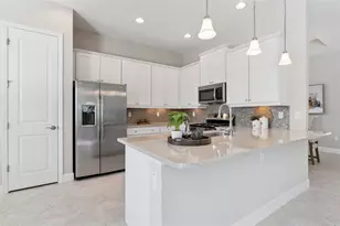 1689 Victoria Gardens Dr, Deland, FL 32724 - Photo 13