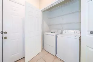 7135 Yacht Basin Ave, Orlando, FL 32835 - Photo 3