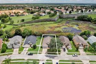 7920 Golden Pond Cir, Kissimmee, FL 34747 - Photo 39