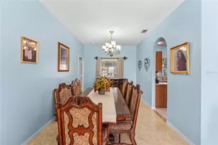 323 Alegriano Ct, Kissimmee, FL 34758 - Photo 11
