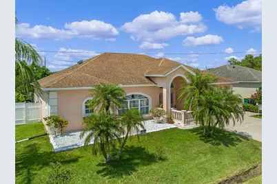 323 Alegriano Court, Kissimmee, FL 34758 - Photo 3