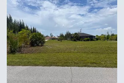 9243 Lingle Street, Port Charlotte, FL 33981 - Photo 1