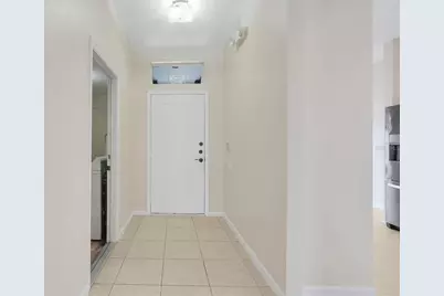 8055 King Palm Circle, Kissimmee, FL 34747 - Photo 5