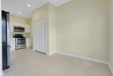 8055 King Palm Circle, Kissimmee, FL 34747 - Photo 9