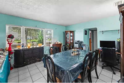 110 N Jupiter Avenue, Clearwater, FL 33755 - Photo 7
