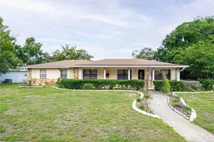 200 S Main Ave, Minneola, FL 34715 - Photo 1