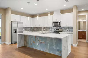 2049 Heart Lk Dr, Groveland, FL 34736 - Photo 9