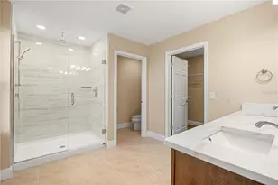 2049 Heart Lk Dr, Groveland, FL 34736 - Photo 37